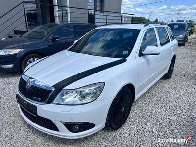 Biały Używany 2010 Skoda Octavia RS Kombi | 29 900 zł (Drogi)