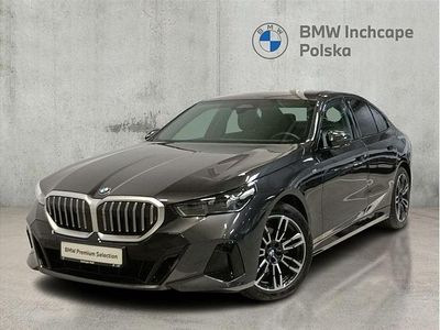Szary sophisto z brylantowym połyskiem metalizowany Używany 2024 BMW 520 Comfort Edition Sedan/Limuzyna | 249 900 zł (Drogi)