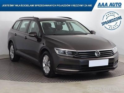 Używany VW Passat 2017 Brązowy
