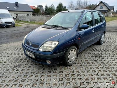 używany Renault Scénic 1.9 DCI 01r