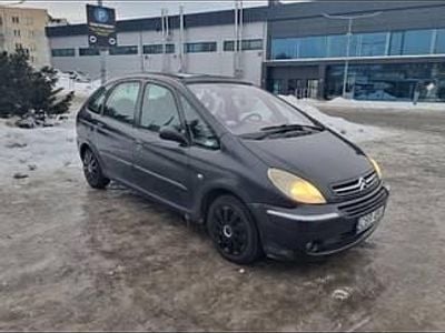 Grafitowy Używany 2005 Citroën Xsara Picasso Minivan | 3200 zł (Uczciwa cena)