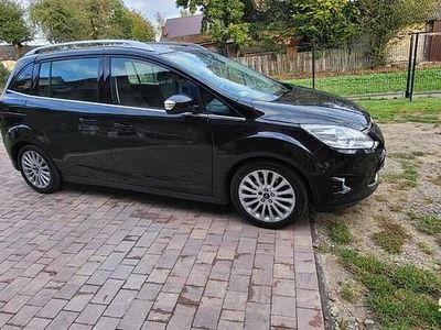 Używany 2013 Ford Grand C-Max Titanium Minivan | 21 500 zł (Uczciwa cena)