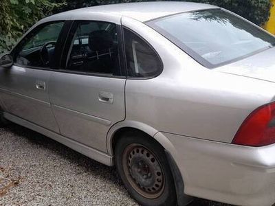 używany Opel Vectra 1800 benzyna