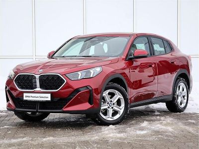 Używany BMW X2 Shadowline 150 KM (110 kW) 2024 Czerwony fire red metalizowany SUV