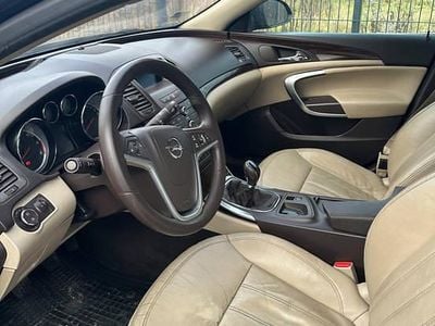 Używany Opel Insignia 2009 Czarny Sedan/Limuzyna