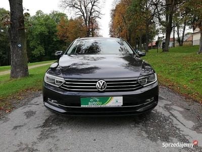 Grafitowy Używany 2019 VW Passat Business+ Sedan/Limuzyna | 69 700 zł (Dobra cena)