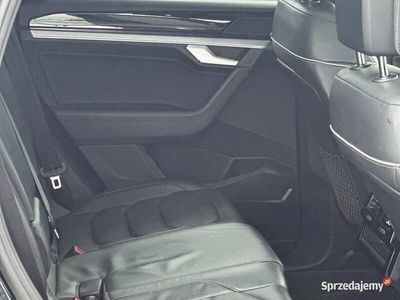 Czarny Używany 2019 VW Touareg SUV | 199 900 zł (Dość drogi)