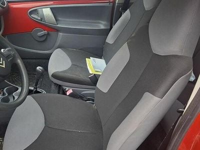 Używany Citroën C1 2006 Czerwony Hatchback