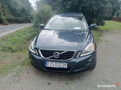 Granatowy Używany 2009 Volvo XC60 SUV | 30 500 zł