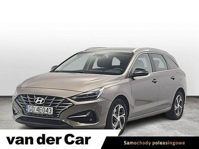 Używany Hyundai i30 Comfort 120 KM (88 kW) 2022 Beżowy Kombi