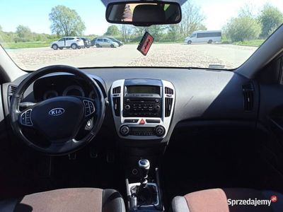 Czarny Używany 2008 Kia Ceed Sportswagon Kombi | 9000 zł