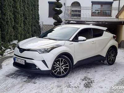 Używany Toyota C-HR 122 KM (89 kW) 2017 Biały SUV