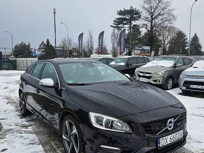 Używany Volvo V60 R-Design 2015 Czarny Kombi