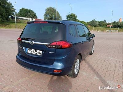 używany Opel Zafira okazja