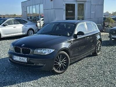Używany BMW 118 143 KM (105 kW) 2009 Czarny Hatchback