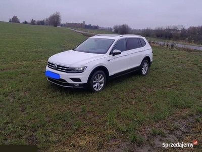 Biały Używany 2021 VW Tiguan Allspace Elegance SUV | 101 500 zł (Uczciwa cena)