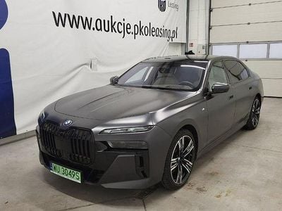 Używany BMW i7 M Sport 400 kW (544 KM) 2022 Grafitowy Sedan/Limuzyna