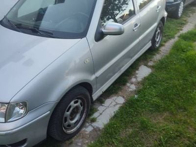 VW Polo