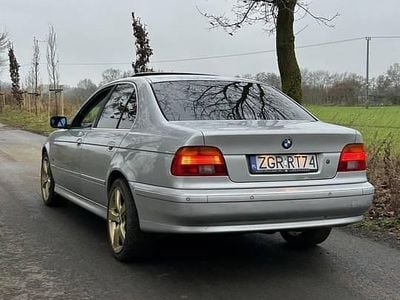 Używany BMW 525 2002 Srebrny Sedan/Limuzyna