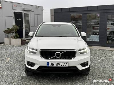 używany Volvo XC40 XC 40D4 2.0 150KM 8-AUT 2WD