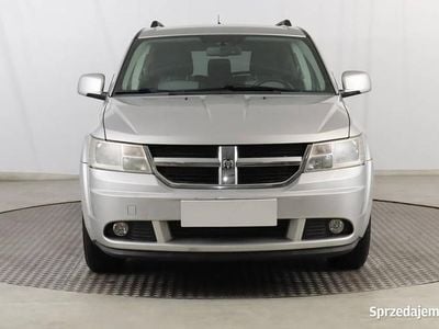 Srebrny Używany 2008 Dodge Journey SUV | 19 999 zł (Uczciwa cena)