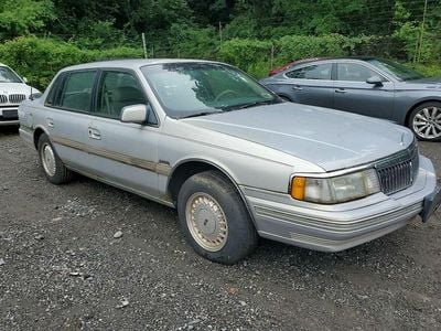 Srebrny Używany 1990 Lincoln Continental Sedan/Limuzyna | 29 999 zł