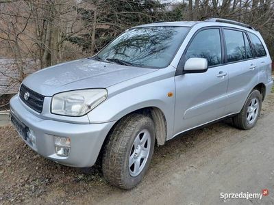 używany Toyota RAV4 2,0 benzyna 4x4 5-drzwi manual z Niemiec