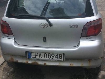 używany Toyota Yaris 