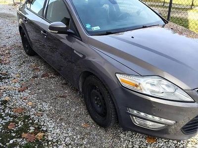 Brązowy Używany 2011 Ford Mondeo Hatchback | 18 900 zł (Uczciwa cena)