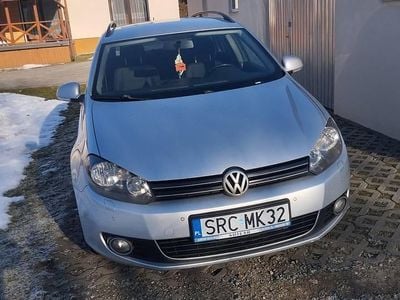 Srebrny Używany 2010 VW Golf Kombi | 11 300 zł (Dobra cena)
