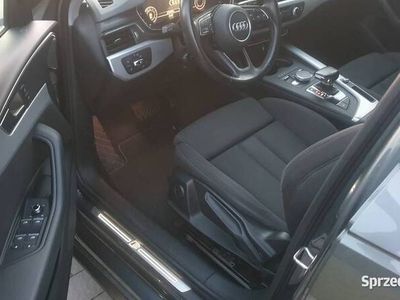 Używany Audi A4 2016 Szary Kombi