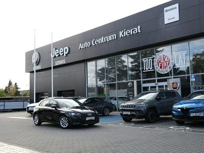 Używany Audi A3 Sportback 2022 Czarny Hatchback