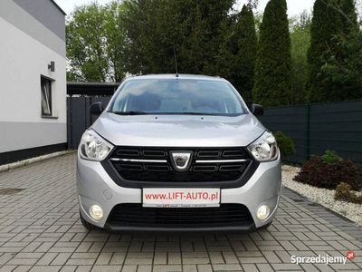 używany Dacia Lodgy Lodgy 1.6 Benzyna 102KM# Klima # Halogeny # Światła...1.6 Benzyna 102KM# Klima # Halogeny # Światła...