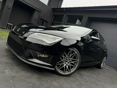 Czarny (metalik) Używany 2015 Seat Leon FR Hatchback | 46 900 zł (Uczciwa cena)