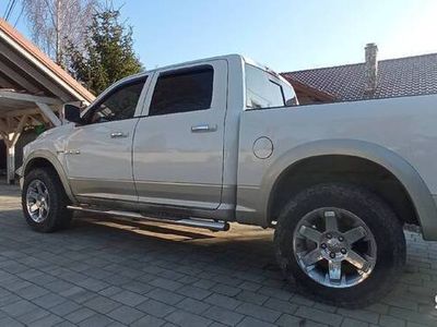 używany Dodge Ram Larami 5.7. 4*4 super stan