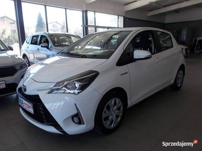 używany Toyota Yaris Hybrid 