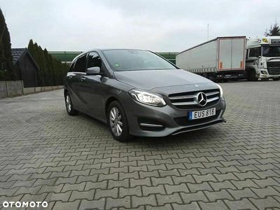 Inny kolor Używany 2015 Mercedes A220 Urban Hatchback | 39 000 zł