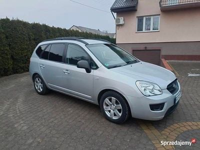 Używany Kia Carens 2009 Minivan