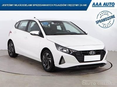 Używany Hyundai i20 2021 Biały Hatchback