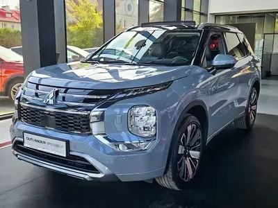 Nowe Mitsubishi Outlander P-HEV 2025 Szary SUV