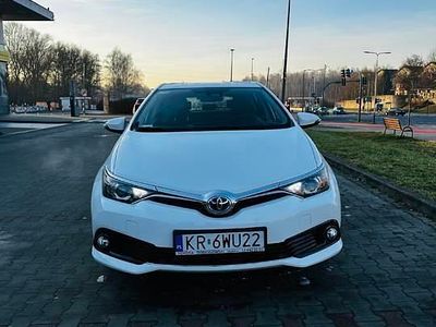 Toyota Auris Hybrid