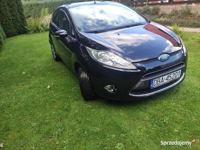 Czarny Używany 2009 Ford Fiesta Hatchback | 16 900 zł (Uczciwa cena)