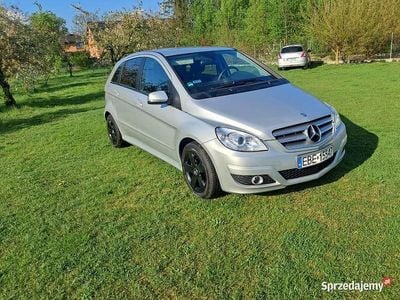 Używany Mercedes B180 2009 Minivan