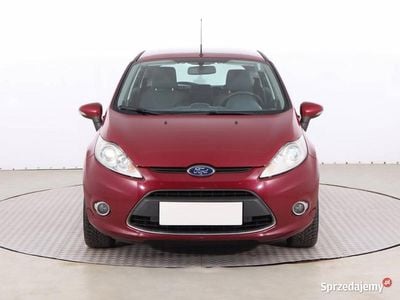 Bordowy Używany 2011 Ford Fiesta Hatchback | 14 499 zł (Dobra cena)
