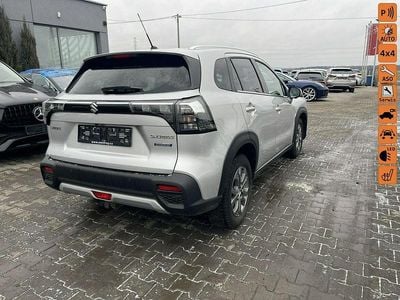 Srebrny (metalik) Używany 2022 Suzuki SX4 S-Cross SUV | 35 900 zł