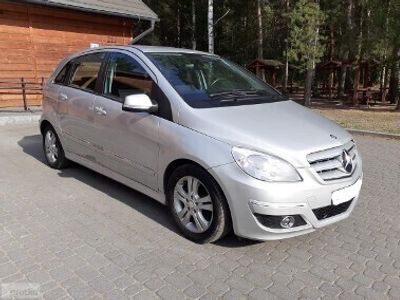 Srebrny Używany 2011 Mercedes A180 Hatchback | 28 900 zł