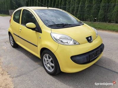 Używany Peugeot 107 68 KM (50 kW) 2006 Żółty Hatchback