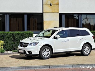 używany Dodge Journey 3.6 287KM 7osobowy jasne wnętrze FIAT FREEMONT