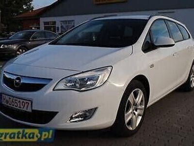 Biały Używany 2011 Opel Astra Sedan/Limuzyna | 23 900 zł (Drogi)