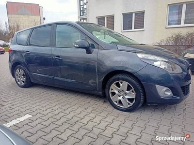 Używany 2012 Renault Grand Scénic III Minivan | 123 456 zł